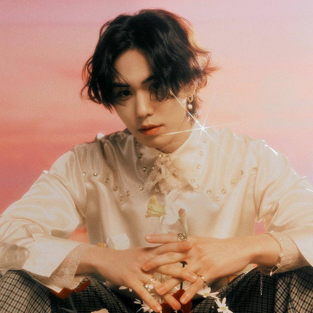 instagram.com/officialastro