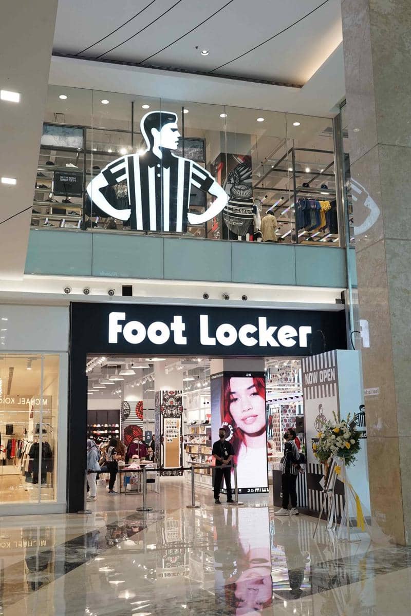 dok.  Foot Locker