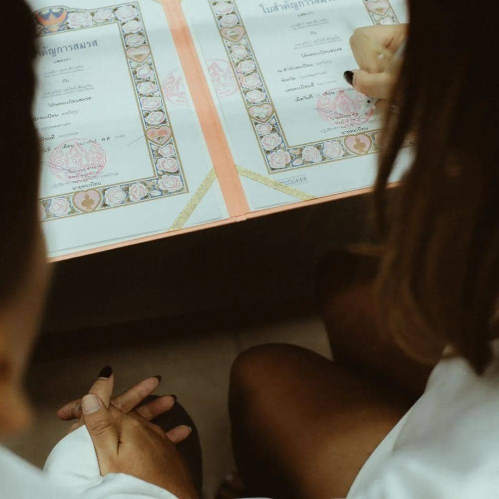 Instagram.com/devinadeascal