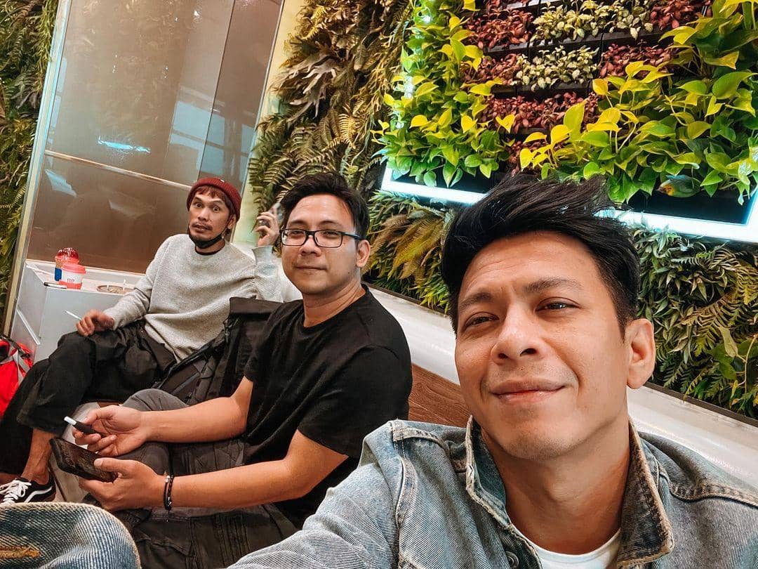 instagram.com/arielnoah