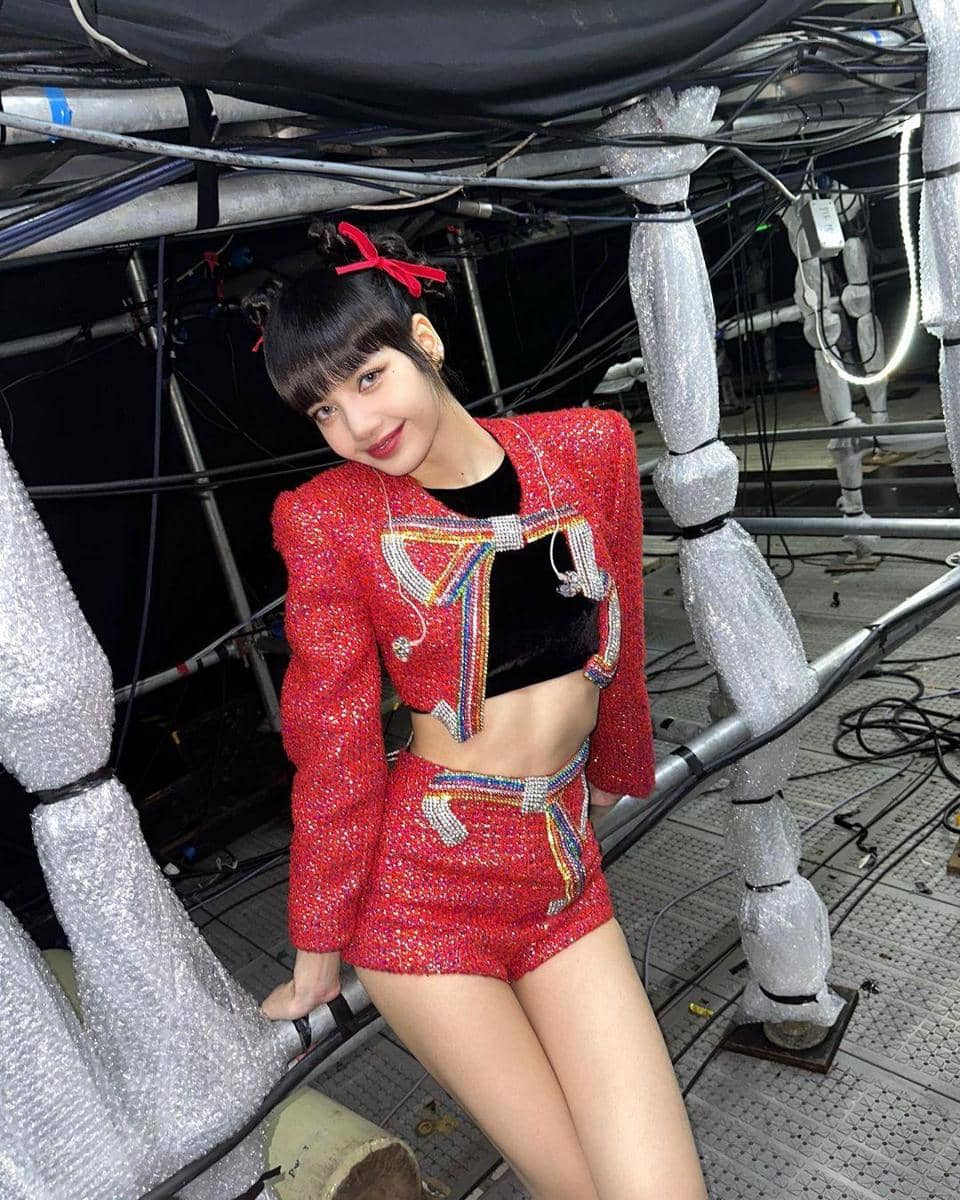 instagram.com/lalalalisa_m