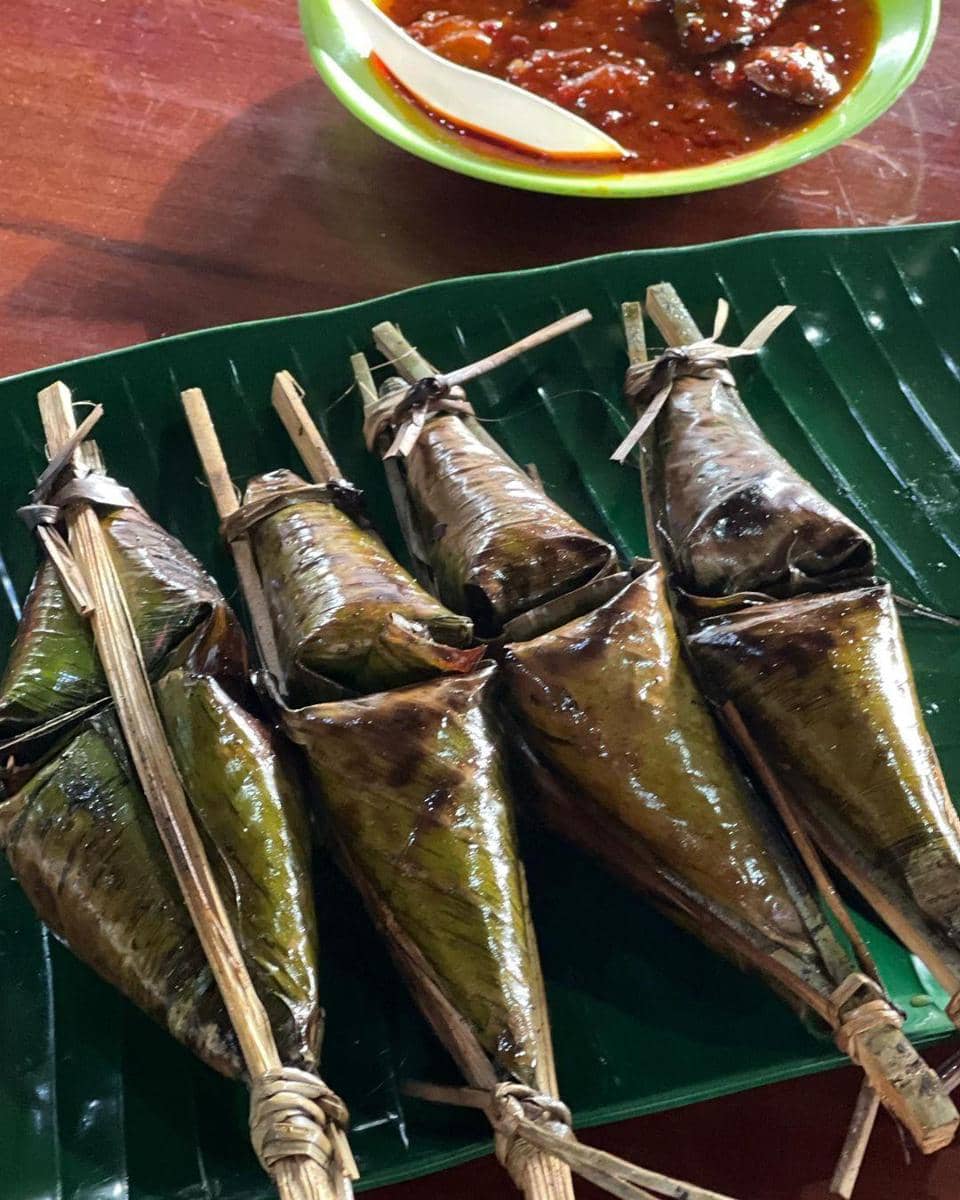 Instagram.com/esthereatsmore