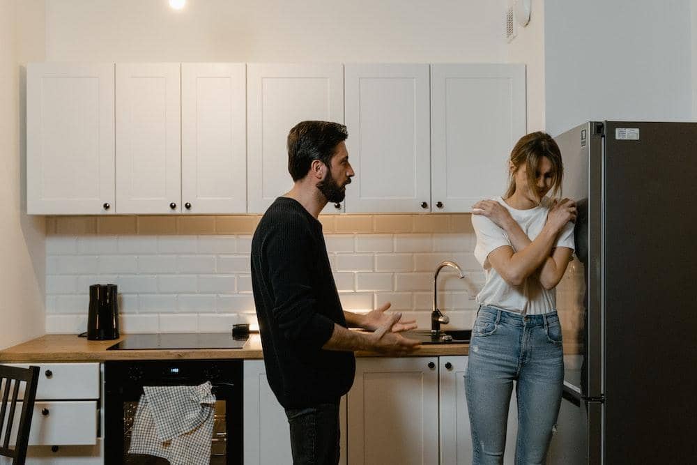 pexels.com/mart-production