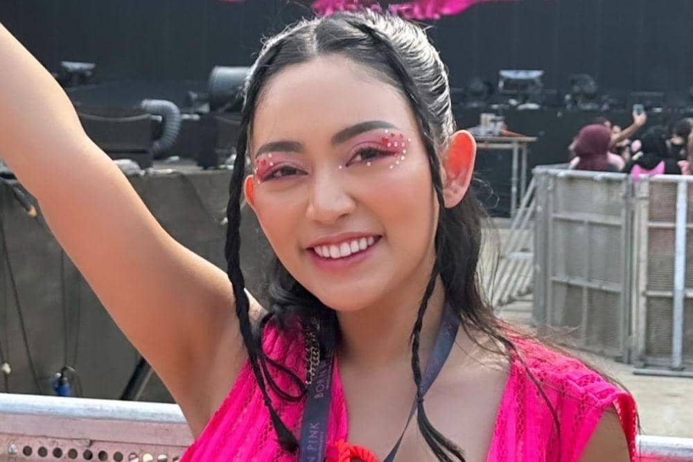 instagram.com/rachelvennya