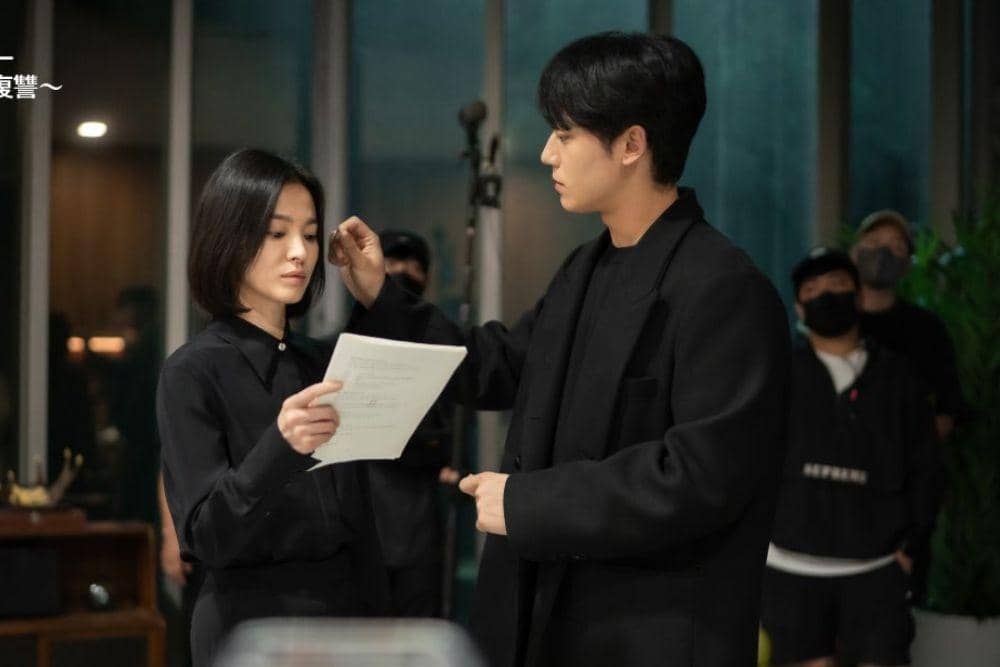 twitter.com-HeyQ1122