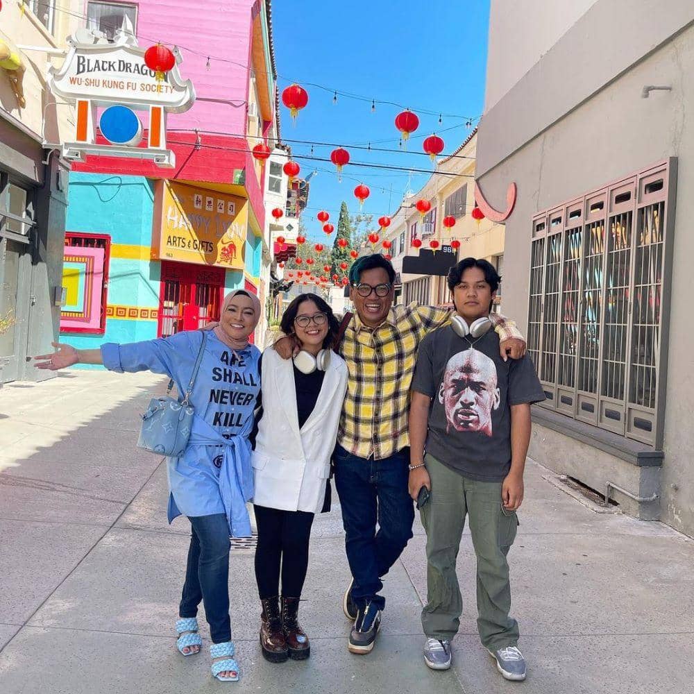 instagram.com/astridkuya