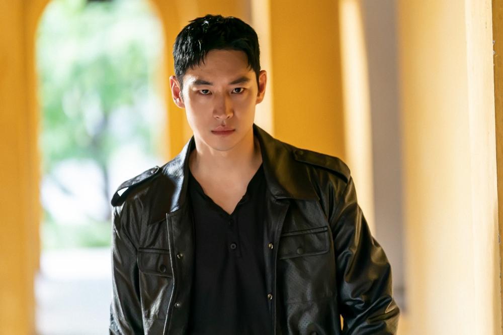 Perjalanan Karier Aktor Lee Je Hoon, Tokoh Utama Drama 'Taxi Driver 2'