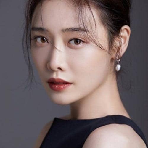 instagram.com/hereare0318