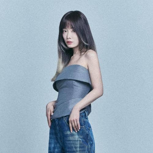 instagram.com/hereare0318