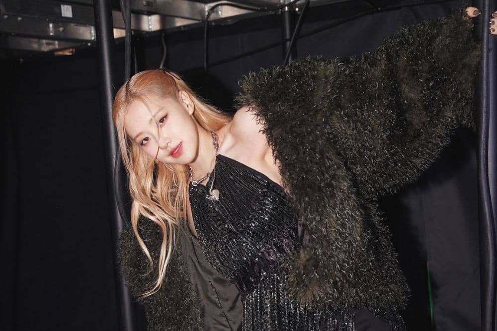 instagram.com/roses_are_rosie