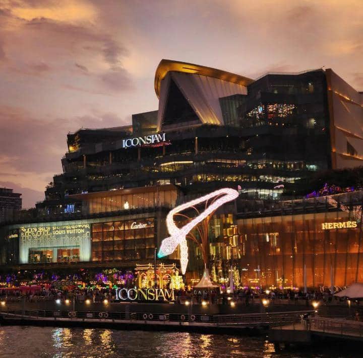 Instagram.com / hey.10.23