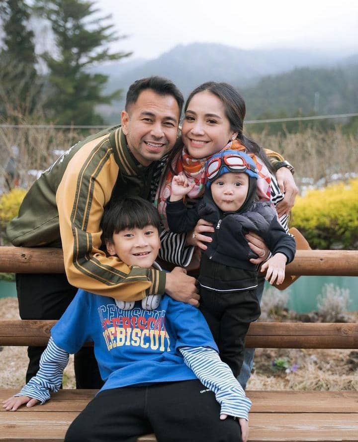 Instagram.com / raffinagita1717