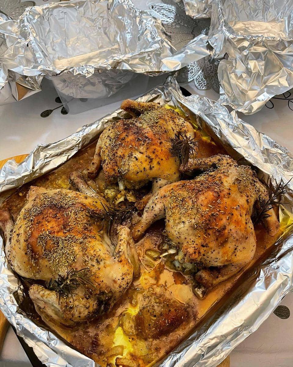 instagram.com/mamitinee