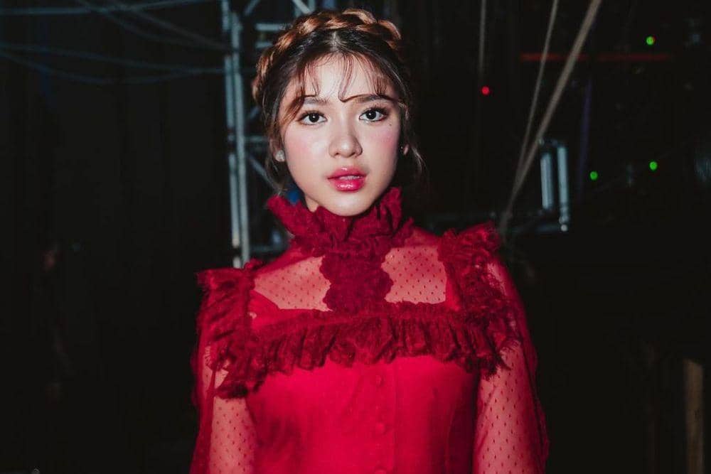 instagram.com/tiaraandini