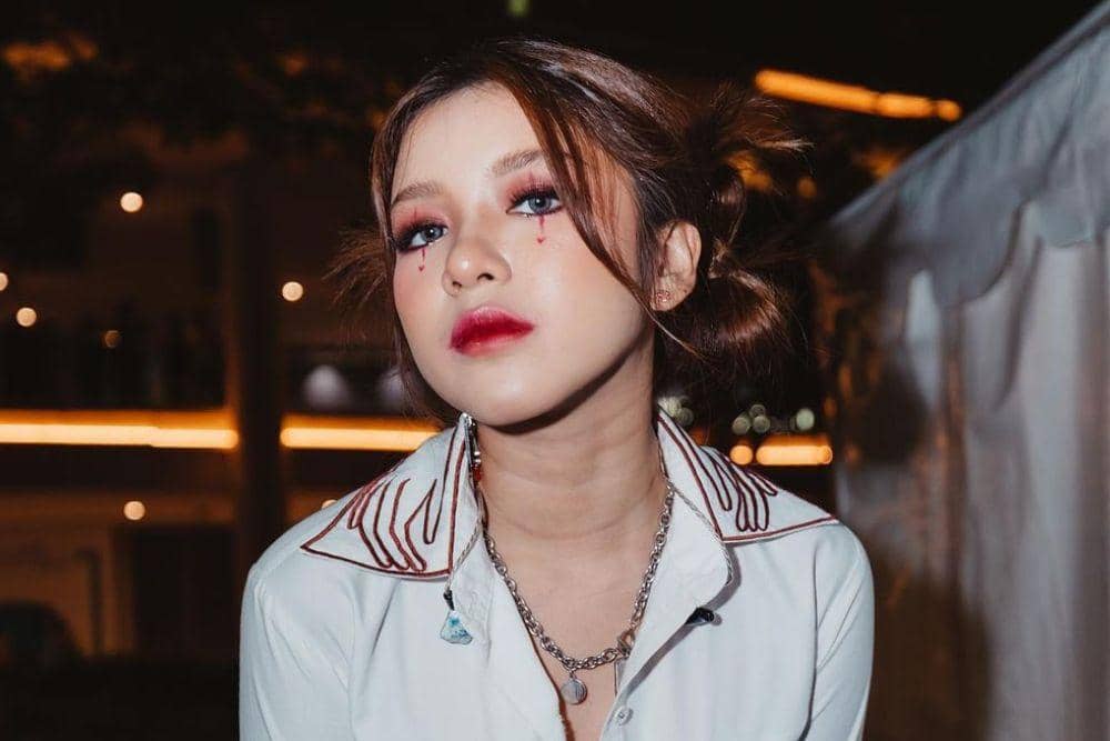 instagram.com/tiaraandini