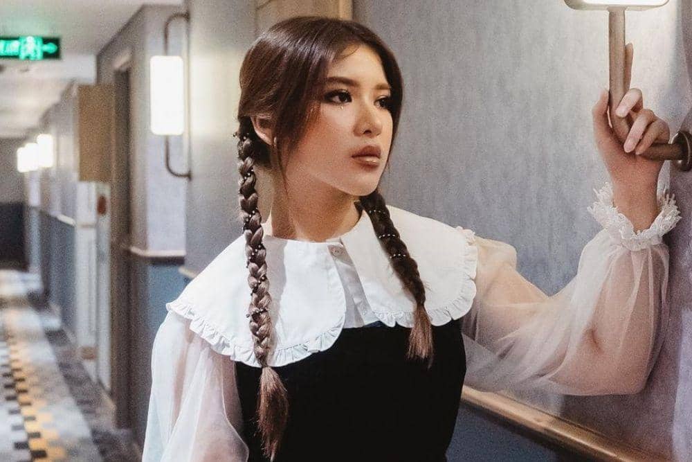 instagram.com/tiaraandini