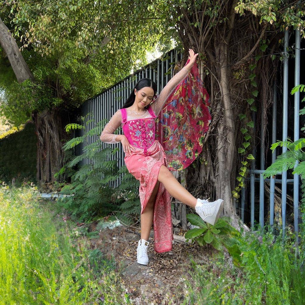 instagram.com/yurayunita