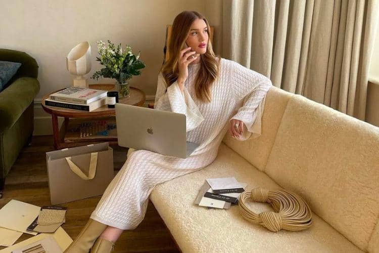 instagram.com/rosiehw