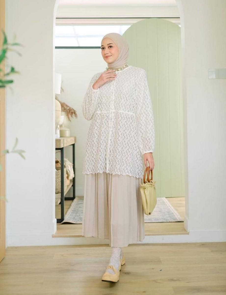 instagram.com/sadiya.official