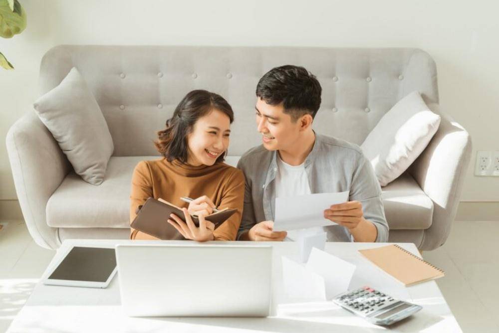 30 Pertanyaan Finansial yang Perlu Kamu Bahas Sebelum Menikah