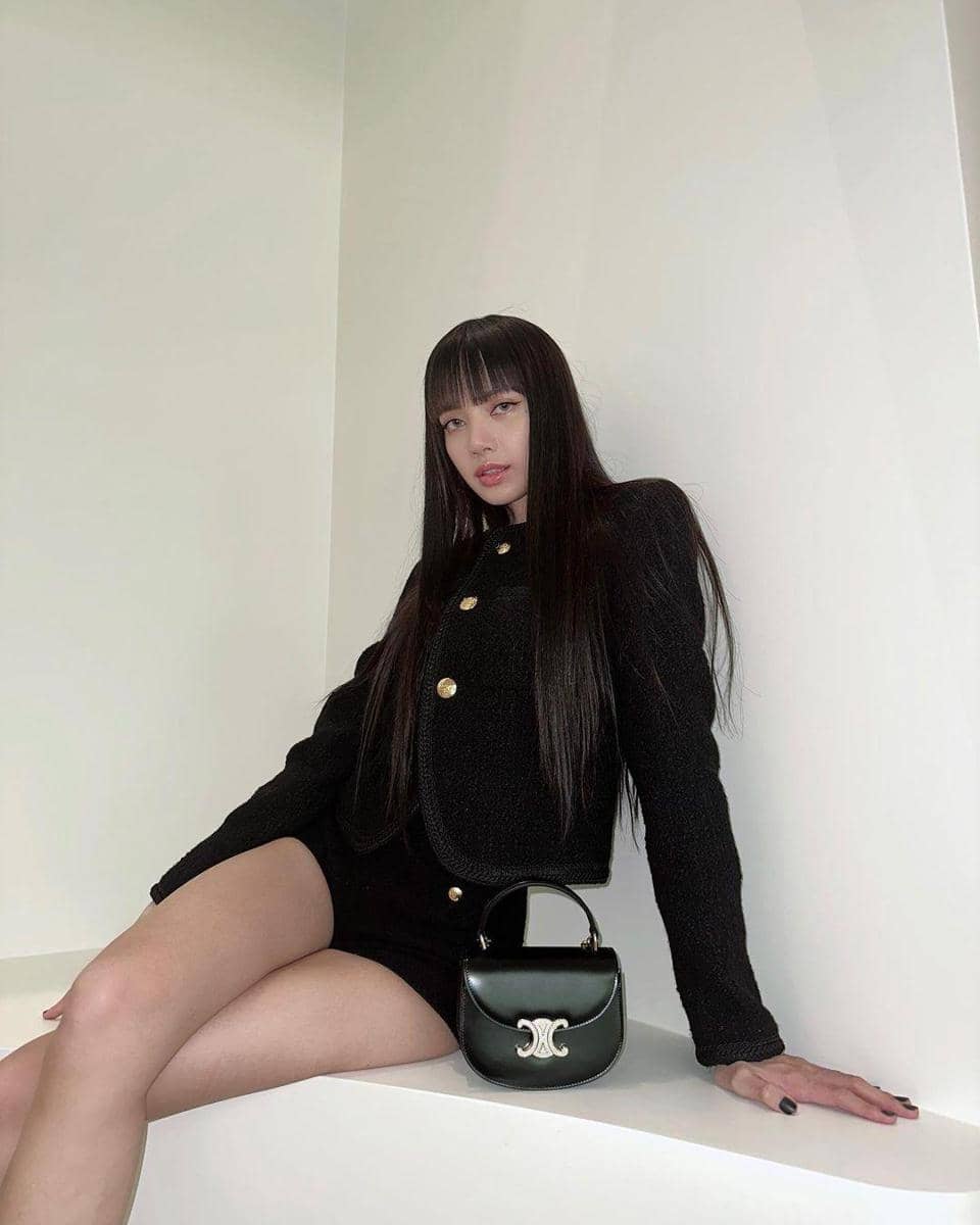 instagram.com/lalalalisa_m