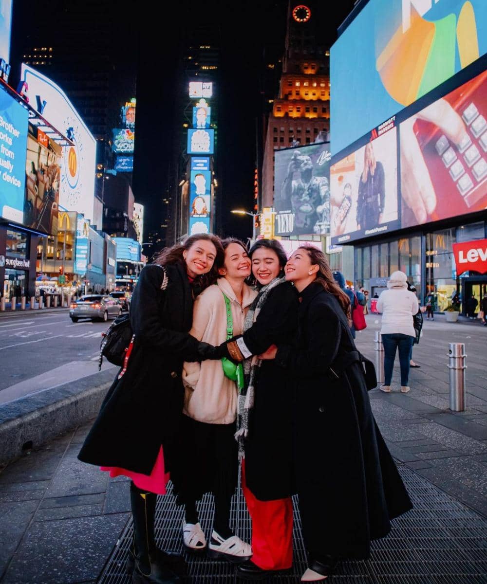 instagram.com/enzystoria