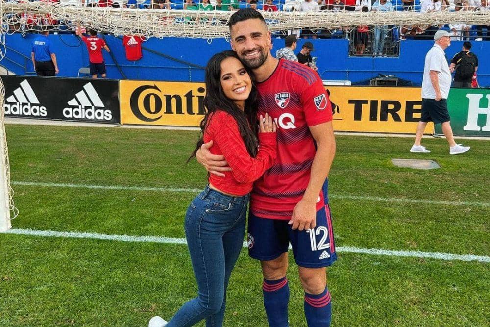 instagram.com/iambeckyg