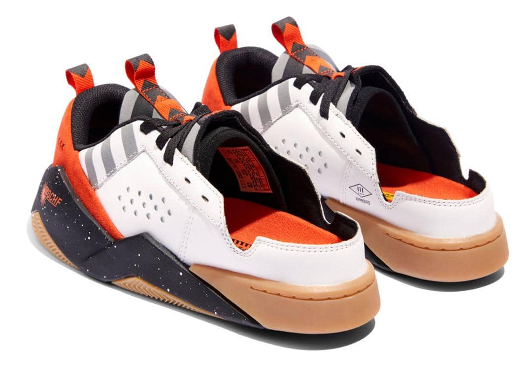 sneakerbardetroit.com