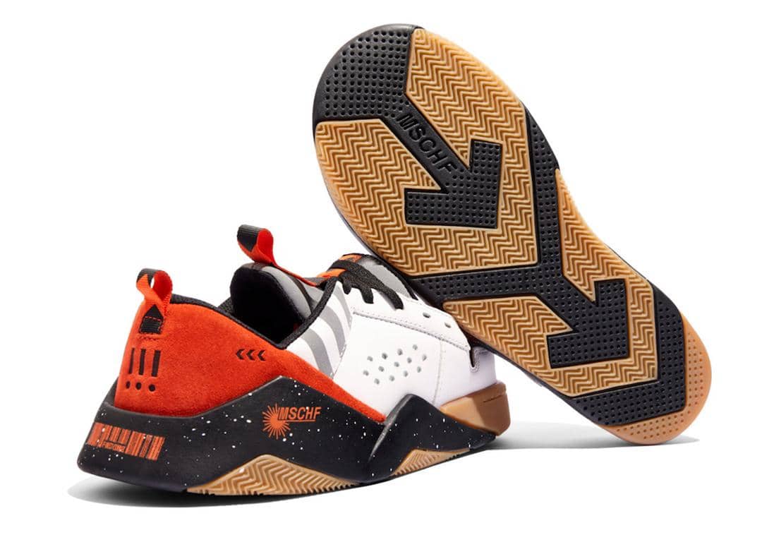 sneakerbardetroit.com