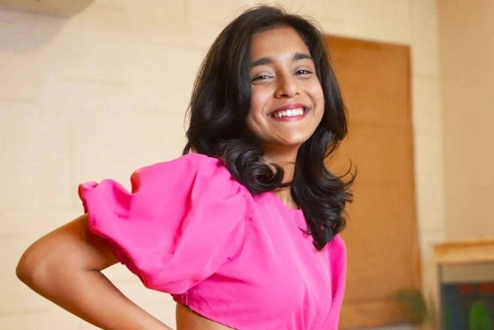 instagram.com/sumbul_touqeer