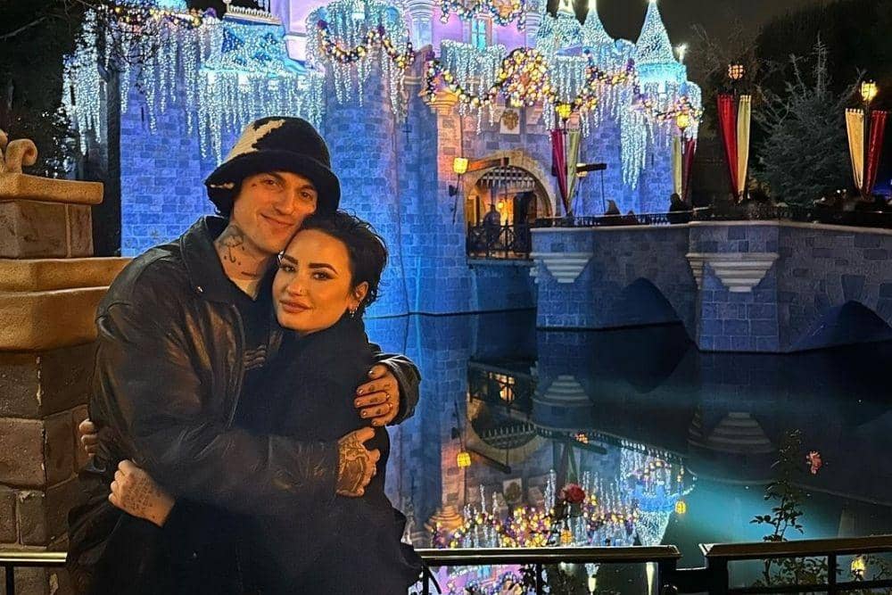 instagram.com/ddlovato