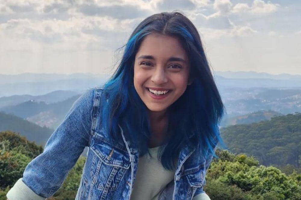 instagram.com/sumbul_touqeer