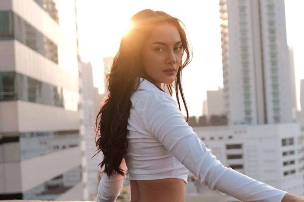 instagram.com/eri.carl