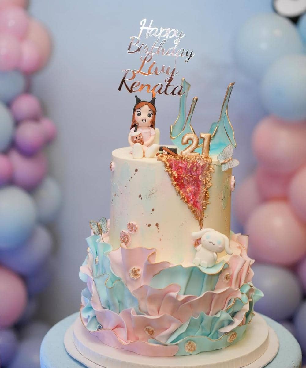 Instagram.com/livyrenata