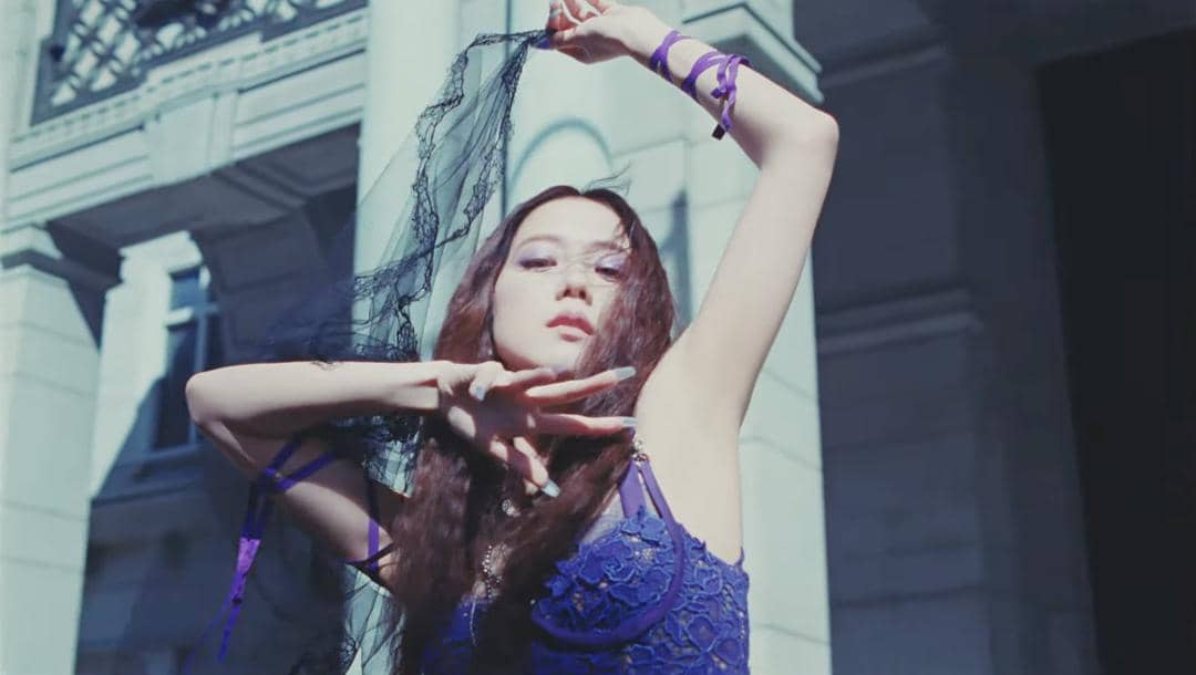 YouTube.com / BLACKPINK