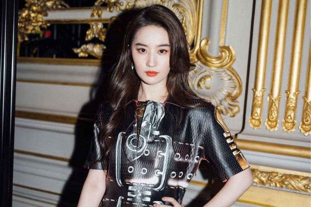 instagram.com/yifei_cc