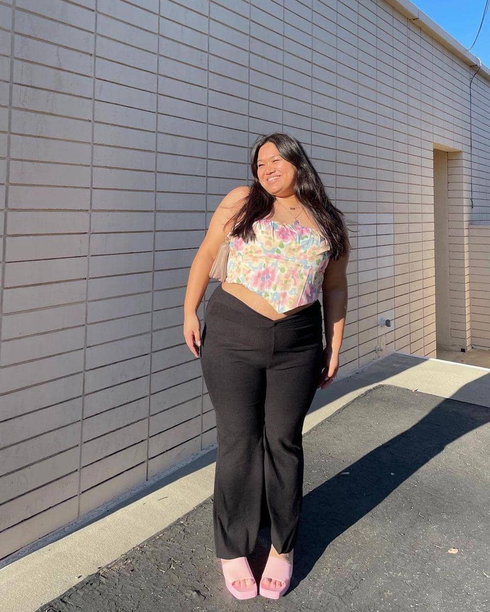 instagram.com/laurenlicup