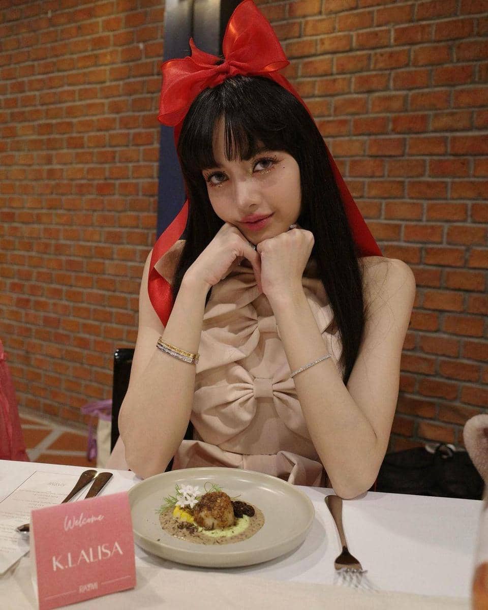 instagram.com/lalalalisa_m