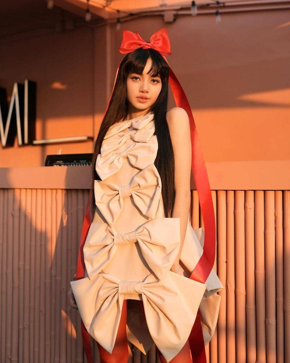 instagram.com/lalalalisa_m