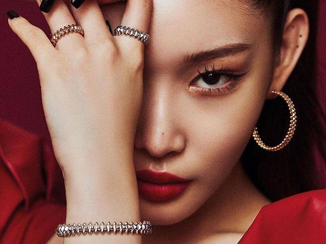 Instagram.com/chungha_official