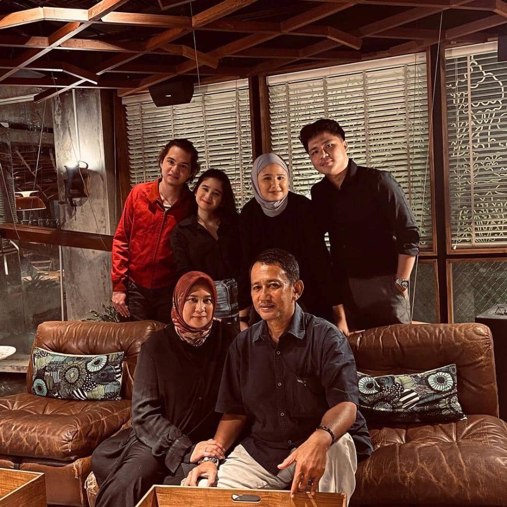 instagram.com/dianestining68