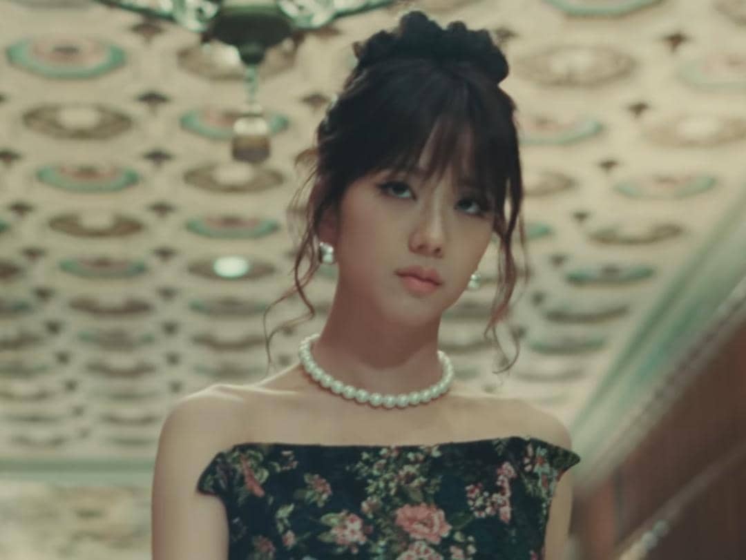 YouTube.com/BLACKPINK