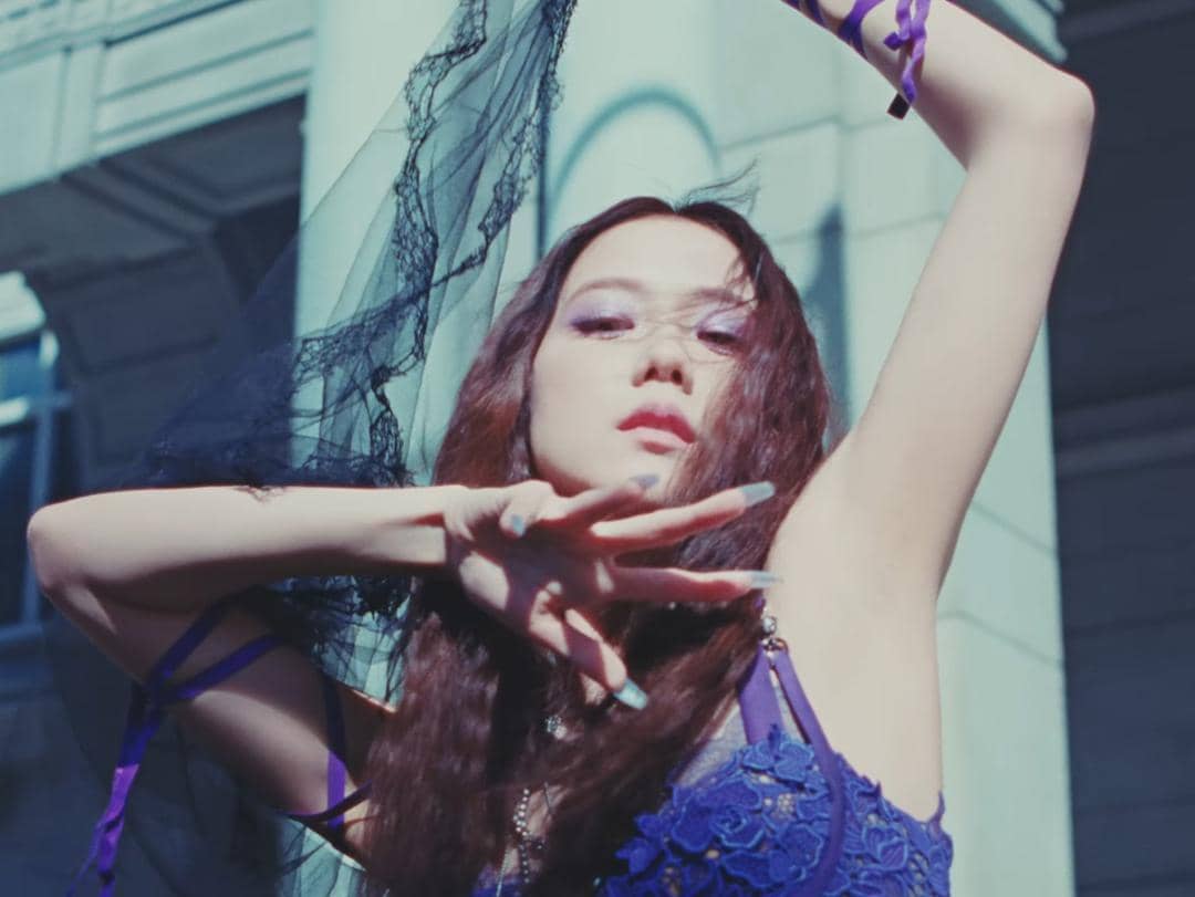 YouTube.com/BLACKPINK