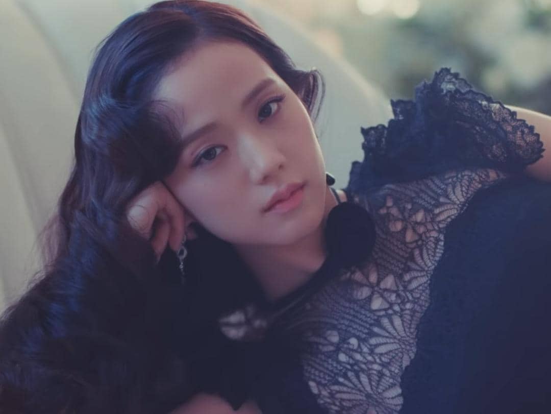 YouTube.com/BLACKPINK