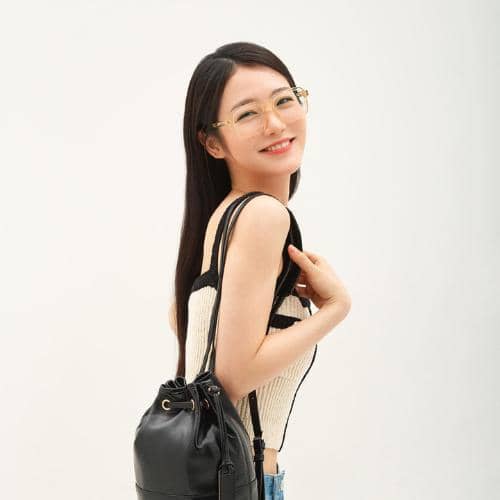 instagram.com/ __shinyeeun
