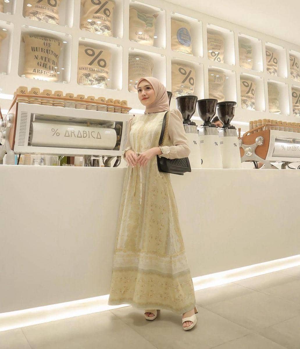 instagram.com/melodyprima