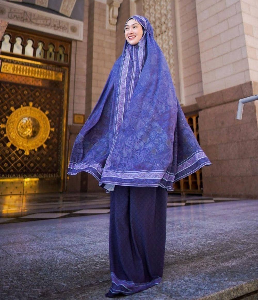 instagram.com/indahnadapuspita