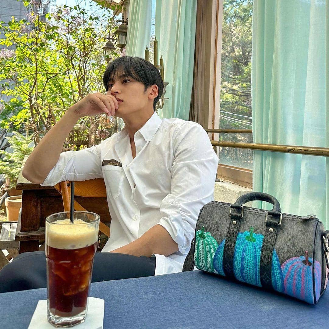 instagram.com/min9yu_k