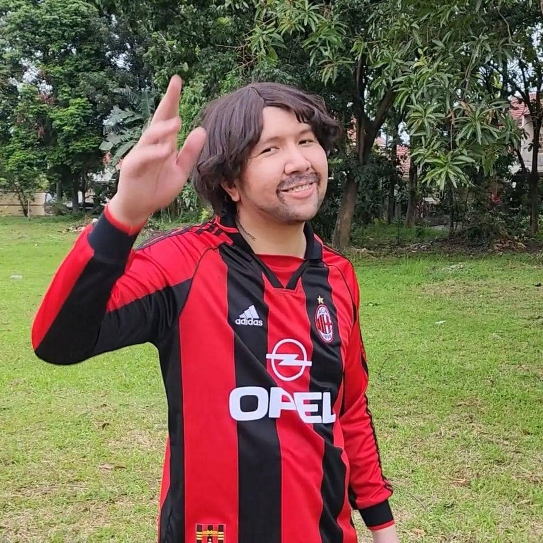 instagram.com/windahbasudara