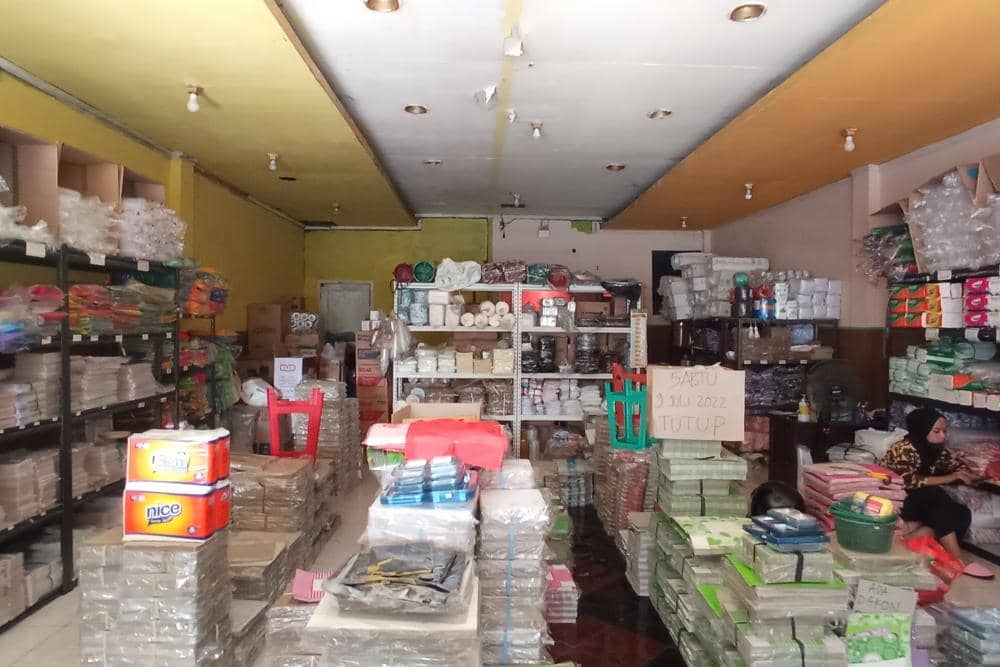 google.com/maps/Nur B